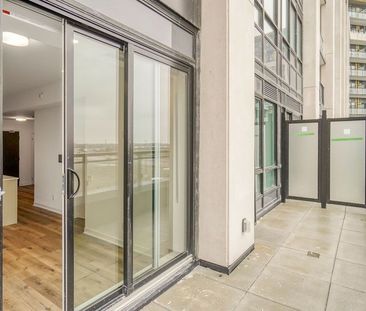 For Lease - 405 Dundas Street Unit# 306, Oakville, Ontario - Photo 2