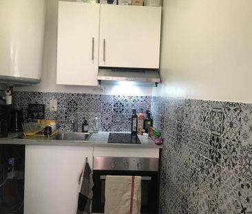 Location Appartement 2 pièces 48m² CHAMBERY 73000 - Photo 4