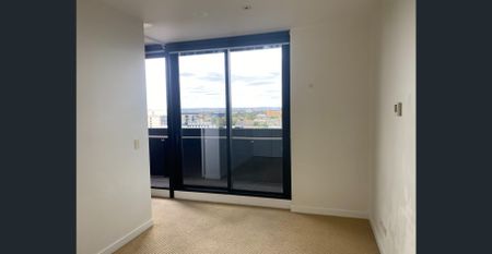 Unfurnished 2 Bedroom 2 Bathroom Apartment with 1 carpark in CBD - Photo 2