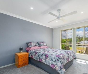 Available soon- Perfect family home. - Photo 3