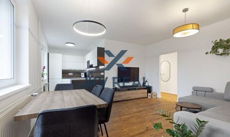 Prenájom - štýlový 2-izbový byt s parkovacím miestom - Photo 2