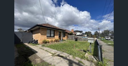 Great Location! - Photo 4