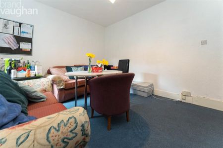 4 bedroom terraced house to rent - Photo 2