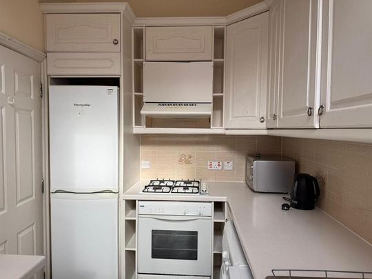 1 bedroom flat to rent - Photo 1