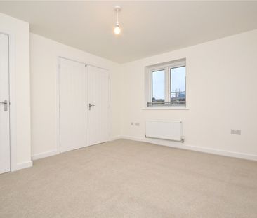 4, Saddleback Close, Churwell, Morley, Leeds, LS27 7NP - Photo 5