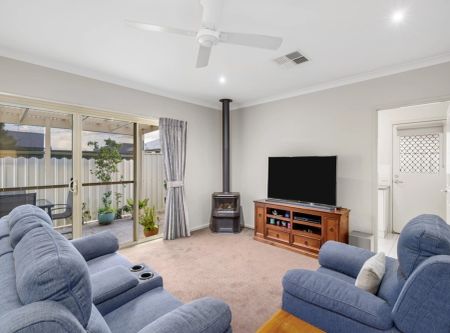 Central location - Photo 2