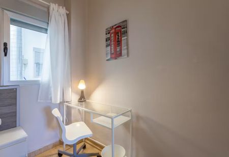 Calle Honorato Juan, Valencia, Valencian Community 46007 - Photo 4