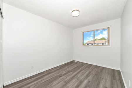 For Lease - 348 Monica Crescent, Orleans - Cumberland and Area, Ontario - Photo 2