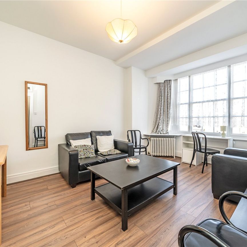 Queens Court, London, W2, London - Photo 1