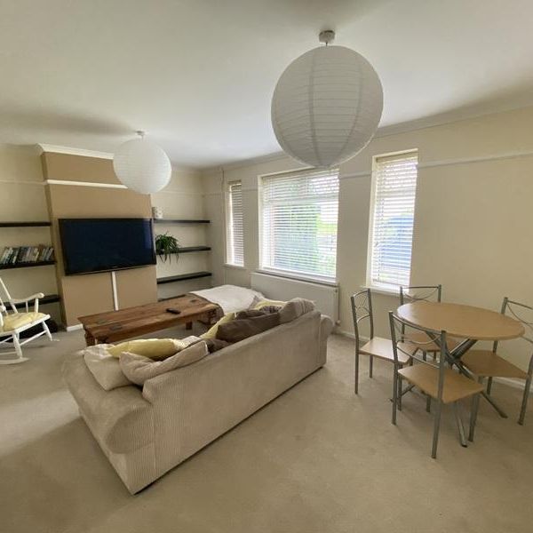 2 bedroom maisonette to rent - Photo 1