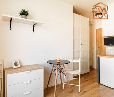 Wrocław Zawidowska - Photo 2