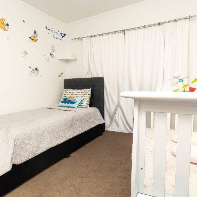 2 bedroom in Bayview - Photo 1