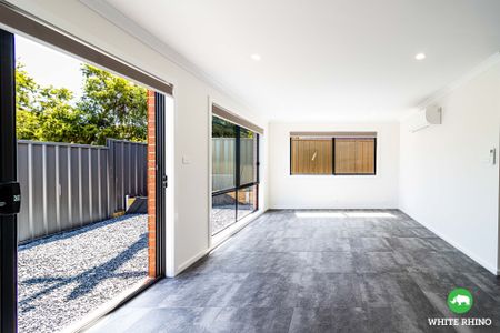 76B Chuculba Crescent, Giralang ACT 2617 - Townhouse For Rent | Domain - Photo 2