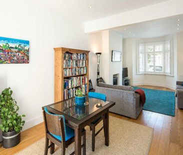 4 bedroom terraced house to rent - Photo 1