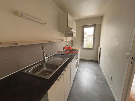 Location Appartement 1 pièce 32m² - Photo 4
