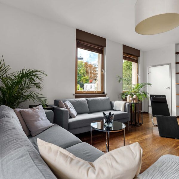 Klimatyzowany apartament z garderobą – zdjęcie 1