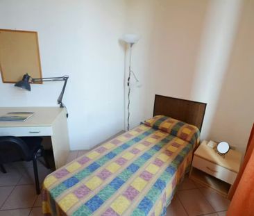 Via Venezia, Florence, Tuscany 50121 - Photo 3