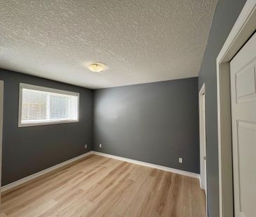 For Lease - 50 Howe Drive Unit# 8C, Kitchener, Ontario - Photo 5