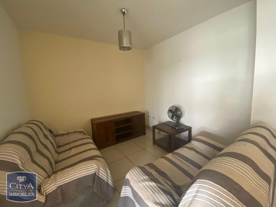 Location Appartement 2 pièces 48m² ST DENIS 97400 - Photo 1