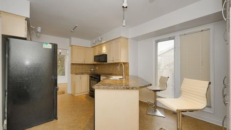 For Lease - 30 Patrick Street, Quinte West, Ontario - Photo 3