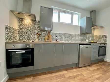 2 bedroom house share to rent - Photo 4