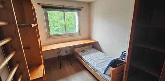 A louer - RENNES - Rue Henri Le Guilloux - A proximité du campus RENNES 2 / PONTCHAILLOU - Stud... - Photo 2