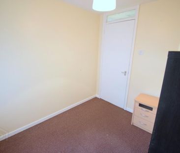 22 Lawnmount Street, Belfast, BT6 8BS - Photo 5