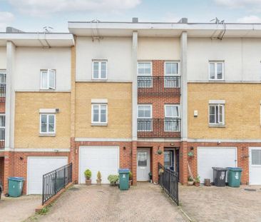 Studio to rent - Photo 6