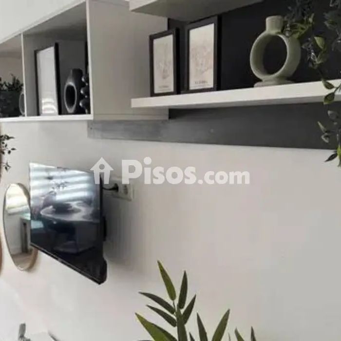 Piso en alquiler en Calle Asunción - Photo 1