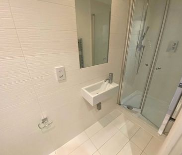 Spectrum 5, Blackfriars Road, Salford, Manchester City Centre, M3 7BT - Photo 6