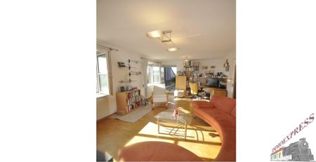 Dachterrassenwohnung in wunderschöner ruhiger Lage - Photo 4