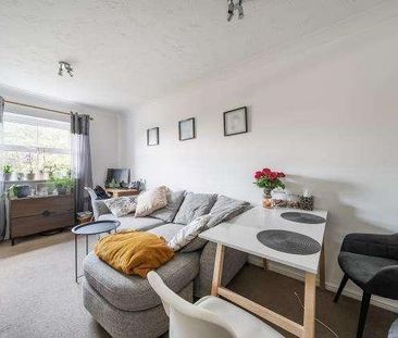 Staines Road West, Sunbury-on-thames, TW16 - Photo 3