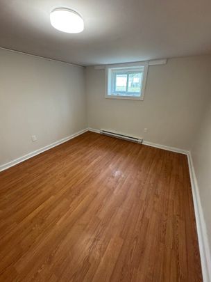 75 Sheffield Court, Unit B - Photo 1