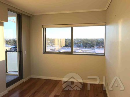 1006B/8 Cowper Street Parramatta - Photo 4