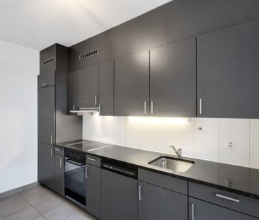 Apartment - Photo 2