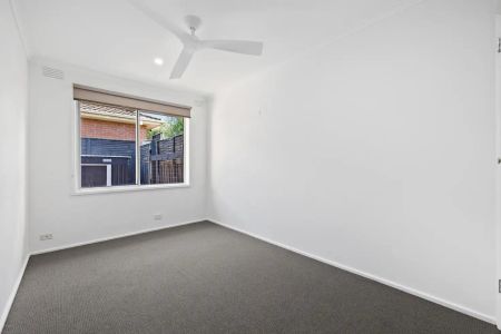 “Bright & Fresh Two Bedroom Unit” - Photo 3