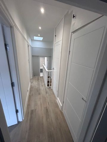 3 Bed Semi-Detached House, Grange Park Road, CR7 - Photo 5