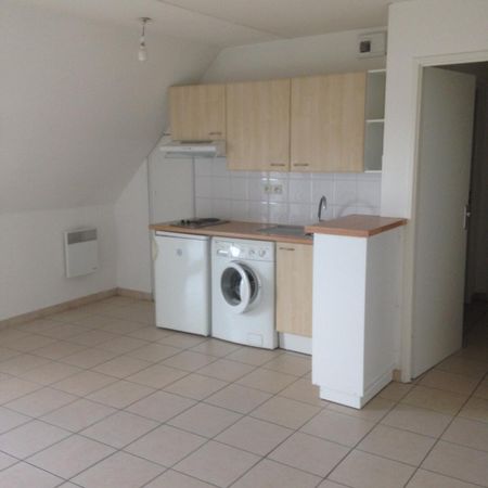 location Appartement T2 DE 37.57m² À MONTLOUIS SUR LOIRE - Photo 3