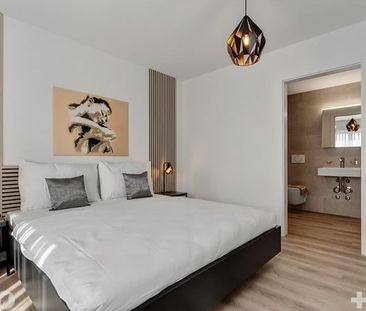 Moderne möblierte 2-Zimmer-Wohnung mit Service und Balkon in Biel - Foto 3