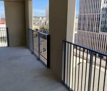 Location Appartement 3 pièces 67m² BORDEAUX 33000 - Photo 3