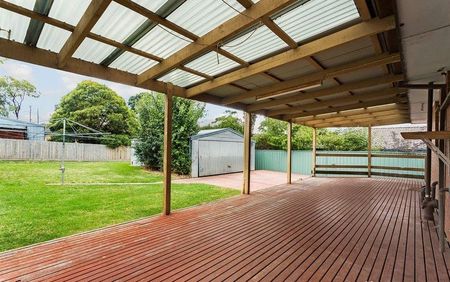 9 Leonard Street, Bayswater - Photo 3