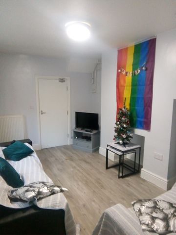 Gordon Terrace, Garth Road, Bangor, LL57 - Photo 3