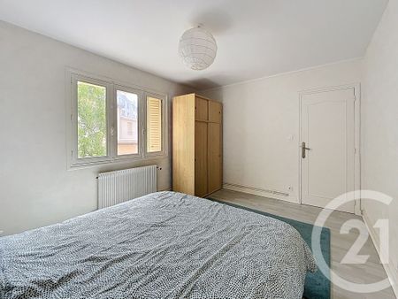 Location Appartement 3 pièces 52m² CHAMALIERES 63400 - Photo 5