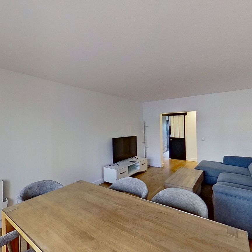 Location Appartement 4 pièces 82m² - Photo 1