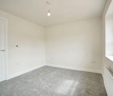 2 bedroom detached house to rent - Photo 2