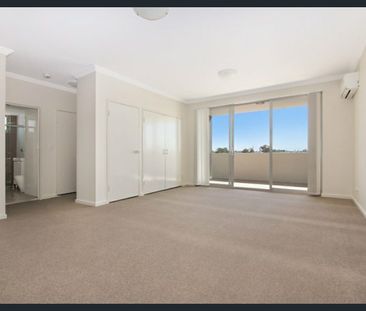 132/1-9 Florence Street, South Wentworthville, NSW 2145 - Photo 5