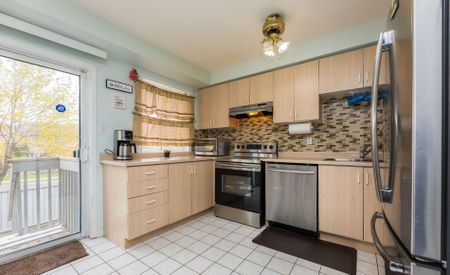 For Lease - 170 Spadina Road Unit# 7, Brampton, Ontario - Photo 4