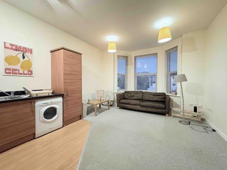 1 bedroom flat to rent - Photo 3
