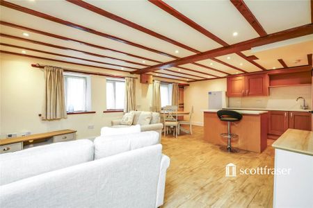 2 bedroom semi-detached house to rent - Photo 2