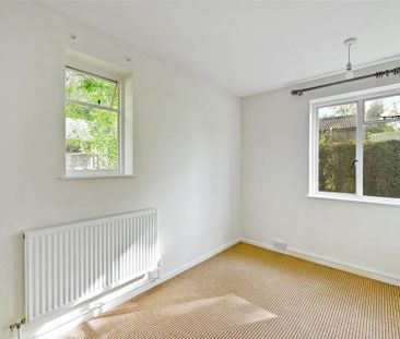 3 bedroom detached house to rent - Photo 5